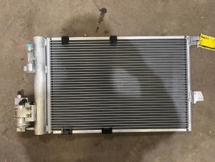 Gebruikte Airco Condensor Opel Zafira (F75) 2.0 DI 16V Prijs € 35,00 Margeregeling aangeboden door F. van den Mosselaar autodemontage