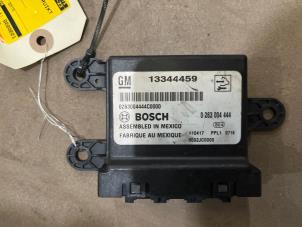 Gebruikte Module PDC Opel Astra J (PC6/PD6/PE6/PF6) 1.7 CDTi 16V 110 Prijs € 20,00 Margeregeling aangeboden door F. van den Mosselaar autodemontage