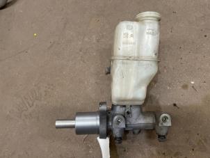 Gebruikte Hoofdremcilinder Peugeot 508 SW (8E/8U) 1.6 HDiF 16V Prijs € 20,00 Margeregeling aangeboden door F. van den Mosselaar autodemontage