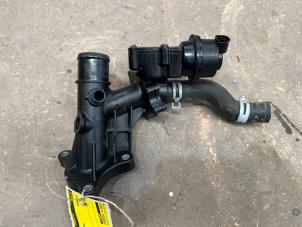 Gebruikte Thermostaathuis Mercedes Vito (447.6) 1.6 111 CDI 16V Prijs € 25,00 Margeregeling aangeboden door F. van den Mosselaar autodemontage