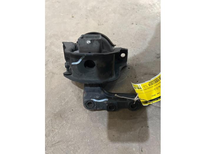 Gebruikte Motorsteun Peugeot 208 I (CA/CC/CK/CL) 1.4 HDi Prijs € 15,00 Margeregeling aangeboden door F. van den Mosselaar autodemontage