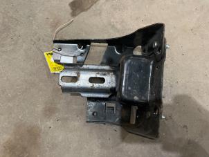 Gebruikte Motorrubber Peugeot 208 I (CA/CC/CK/CL) 1.4 HDi Prijs € 15,00 Margeregeling aangeboden door F. van den Mosselaar autodemontage