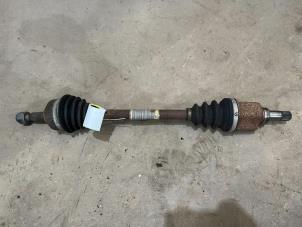 Gebruikte Homokineetas links-voor Peugeot 208 I (CA/CC/CK/CL) 1.4 HDi Prijs € 50,00 Margeregeling aangeboden door F. van den Mosselaar autodemontage