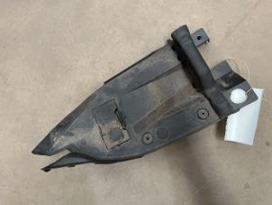 Gebruikte Afdekplaat diversen Audi E-tron (GEN) 50 quattro Prijs € 10,00 Margeregeling aangeboden door F. van den Mosselaar autodemontage