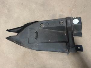 Gebruikte Afdekplaat diversen Audi E-tron (GEN) 50 quattro Prijs € 10,00 Margeregeling aangeboden door F. van den Mosselaar autodemontage