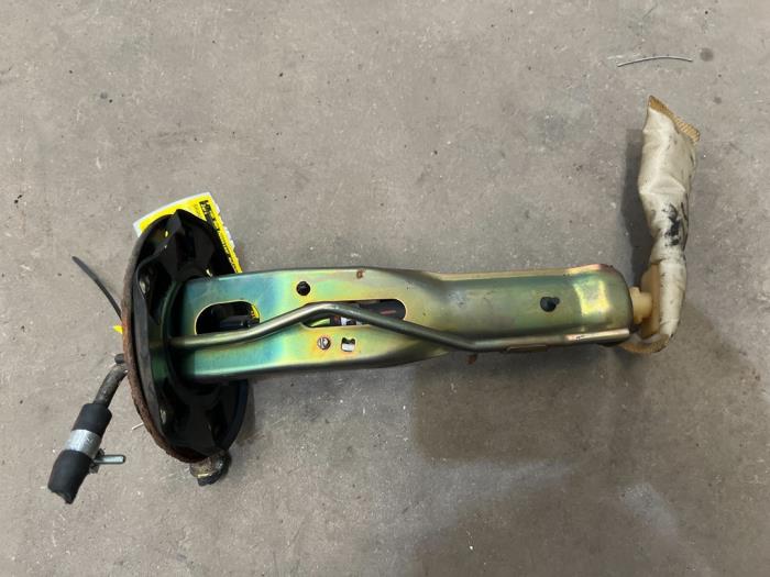 Gebruikte Brandstofpomp Elektrisch Honda CRX (EG/EH) 1.6 ESi 16V Prijs € 12,50 Margeregeling aangeboden door F. van den Mosselaar autodemontage