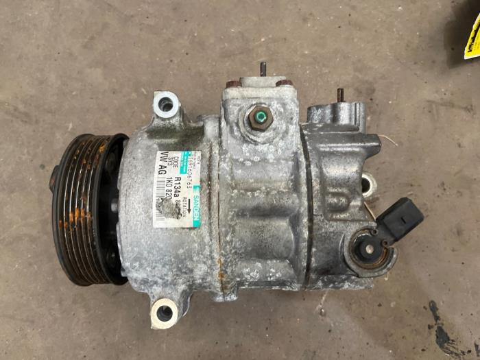 Gebruikte Aircopomp Seat Leon (1P1) 1.9 TDI 105 Prijs € 75,00 Margeregeling aangeboden door F. van den Mosselaar autodemontage