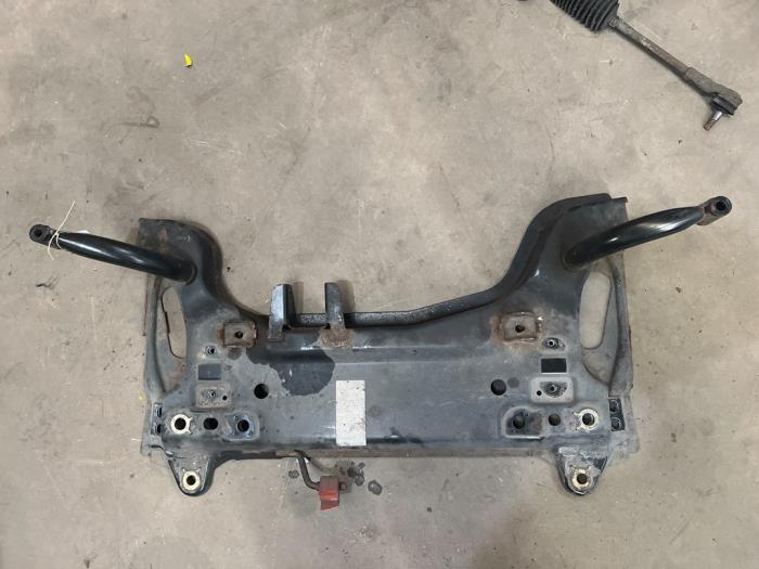Gebruikte Subframe Mazda 2 (NB/NC/ND/NE) 1.25 16V Prijs € 50,00 Margeregeling aangeboden door F. van den Mosselaar autodemontage