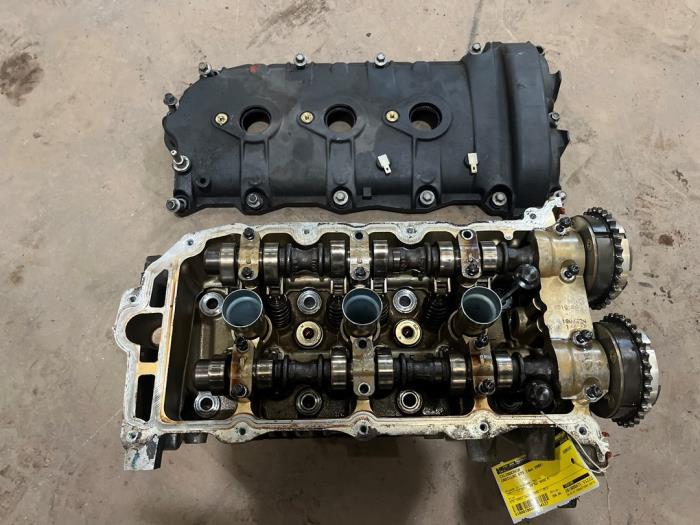 Gebruikte Cilinderkop Cadillac SRX 3.6 V6 24V AWD Prijs € 150,00 Margeregeling aangeboden door F. van den Mosselaar autodemontage