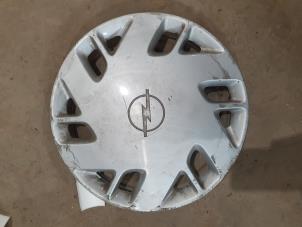 Gebruikte Wieldop Opel Astra G (F08/48) 1.2 16V Prijs € 10,00 Margeregeling aangeboden door F. van den Mosselaar autodemontage