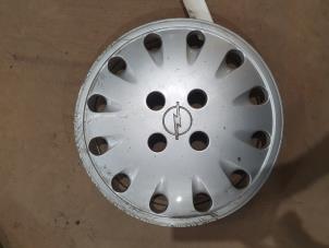 Gebruikte Wieldop Opel Corsa A 1.0 S Prijs € 10,00 Margeregeling aangeboden door F. van den Mosselaar autodemontage