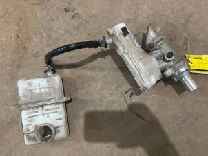 Gebruikte Hoofdremcilinder Renault Espace (RFCJ) 1.6 Energy dCi 160 Prijs € 50,00 Margeregeling aangeboden door F. van den Mosselaar autodemontage