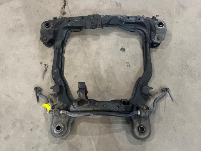 Gebruikte Subframe Hyundai Tucson (JM) 2.0 CRDi 16V 4x2 Prijs € 75,00 Margeregeling aangeboden door F. van den Mosselaar autodemontage