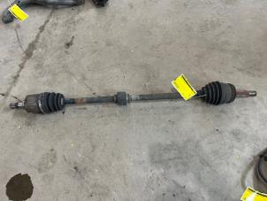 Gebruikte Steekas rechts-voor Kia Rio II (DE) 1.4 16V Prijs € 35,00 Margeregeling aangeboden door F. van den Mosselaar autodemontage