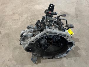 Gebruikte Versnellingsbak Hyundai i10 (F5) 1.2i 16V Prijs € 200,00 Margeregeling aangeboden door F. van den Mosselaar autodemontage