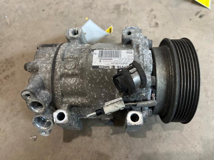 Gebruikte Aircopomp Dacia Sandero I (BS) 1.5 dCi 75 Prijs € 50,00 Margeregeling aangeboden door F. van den Mosselaar autodemontage