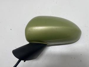Gebruikte Spiegel Buiten links Opel Corsa D 1.2 16V Prijs € 35,00 Margeregeling aangeboden door F. van den Mosselaar autodemontage