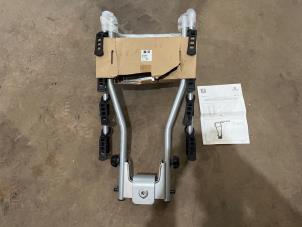 Gebruikte Fietsdrager Citroen C4 Picasso (3D/3E) 1.6 BlueHDI 100 Prijs € 100,00 Margeregeling aangeboden door F. van den Mosselaar autodemontage