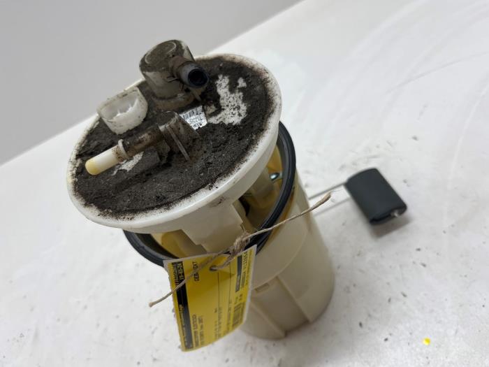 Gebruikte Tank element Pomp Kia Picanto (BA) 1.0 12V Prijs € 35,00 Margeregeling aangeboden door F. van den Mosselaar autodemontage