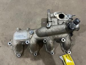 Gebruikte Inlaatspruitstuk Ford Transit Connect 1.8 TDCi 75 Prijs € 75,00 Margeregeling aangeboden door F. van den Mosselaar autodemontage