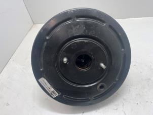 Gebruikte Rembol Renault Trafic New (FL) 2.0 dCi 16V 90 Prijs € 35,00 Margeregeling aangeboden door F. van den Mosselaar autodemontage