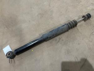 Gebruikte Schokdemper links-achter Dacia Sandero I (BS) 1.2 16V Prijs € 20,00 Margeregeling aangeboden door F. van den Mosselaar autodemontage