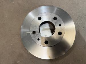 Gebruikte Remschijf voor Peugeot Boxer (230L) 1.9D Prijs € 20,00 Margeregeling aangeboden door F. van den Mosselaar autodemontage