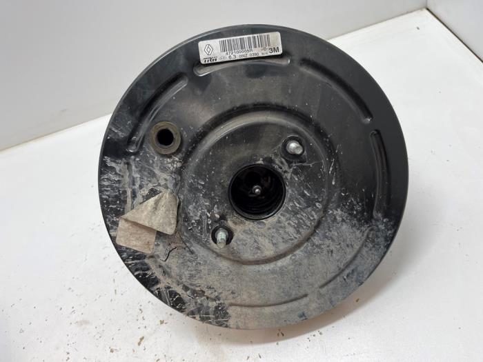 Gebruikte Rembekrachtiger Renault Megane III Grandtour (KZ) 1.5 dCi 110 Prijs € 25,00 Margeregeling aangeboden door F. van den Mosselaar autodemontage