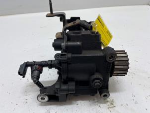 Gebruikte Brandstofpomp Mechanisch Renault Megane III Grandtour (KZ) 1.5 dCi 110 Prijs € 50,00 Margeregeling aangeboden door F. van den Mosselaar autodemontage