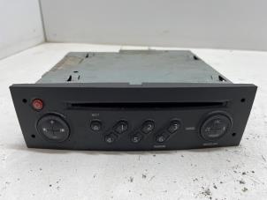 Gebruikte Radio Renault Clio III (BR/CR) 1.5 dCi 70 Prijs € 25,00 Margeregeling aangeboden door F. van den Mosselaar autodemontage