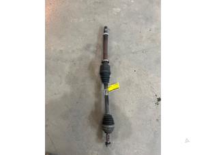 Gebruikte Cardanas rechts-voor (VWA) Dacia Logan MCV (KS) 1.6 16V Prijs € 35,00 Margeregeling aangeboden door F. van den Mosselaar autodemontage