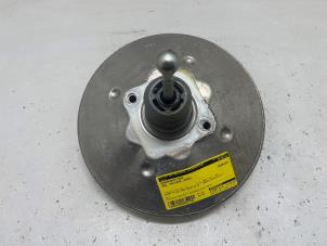 Gebruikte Rembooster Opel Insignia Grand Sport 1.5 Turbo 16V 165 Prijs € 50,00 Margeregeling aangeboden door F. van den Mosselaar autodemontage