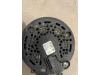 Dynamo van een Vauxhall Insignia Grand Sport 1.5 Turbo 16V 165 2020