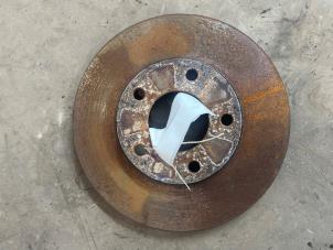 Gebruikte Remschijf voor Mazda 3 Sport (BL14/BLA4/BLB4) 1.6i MZR 16V Prijs € 25,00 Margeregeling aangeboden door F. van den Mosselaar autodemontage