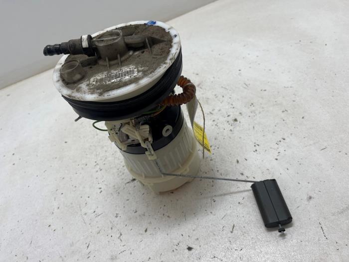 Gebruikte Tank element Pomp Ford Focus 2 1.6 Ti-VCT 16V Prijs € 35,00 Margeregeling aangeboden door F. van den Mosselaar autodemontage