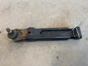 Gebruikte Draagarm rechts-voor Chevrolet Matiz 0.8 S,SE Prijs € 25,00 Margeregeling aangeboden door F. van den Mosselaar autodemontage