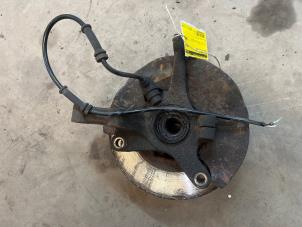 Gebruikte Fusee rechts-voor Chevrolet Matiz 0.8 S,SE Prijs € 35,00 Margeregeling aangeboden door F. van den Mosselaar autodemontage