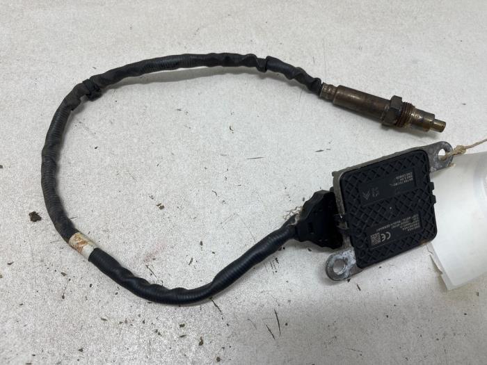 Gebruikte Nox sensor Peugeot 308 SW (L4/L9/LC/LJ/LR) 1.6 BlueHDi 120 Prijs € 85,00 Margeregeling aangeboden door F. van den Mosselaar autodemontage