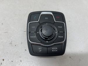 Gebruikte Regelunit Multi Media Peugeot 508 SW (8E/8U) 2.0 HDiF 16V Autom. Prijs € 25,00 Margeregeling aangeboden door F. van den Mosselaar autodemontage