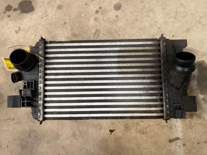 Gebruikte Intercooler Opel Meriva (B) 1.4 Turbo 16V Ecotec Prijs € 25,00 Margeregeling aangeboden door F. van den Mosselaar autodemontage