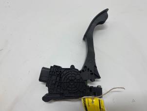 Gebruikte Gaspedaal Volkswagen Polo VI (AW1) 1.0 TSI 12V Prijs € 25,00 Margeregeling aangeboden door F. van den Mosselaar autodemontage