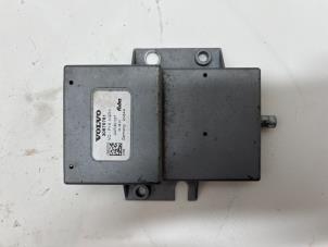 Gebruikte Antenne Versterker Volvo S40 (MS) 2.5 T5 20V Prijs € 25,00 Margeregeling aangeboden door F. van den Mosselaar autodemontage