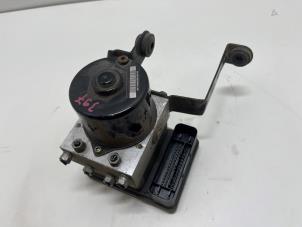 Gebruikte ABS Pomp Volvo S40 (MS) 2.5 T5 20V Prijs € 50,00 Margeregeling aangeboden door F. van den Mosselaar autodemontage