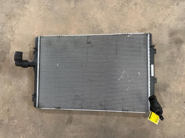 Gebruikte Radiateur Volkswagen Passat Variant (365) 1.6 TDI 16V Bluemotion Prijs € 35,00 Margeregeling aangeboden door F. van den Mosselaar autodemontage