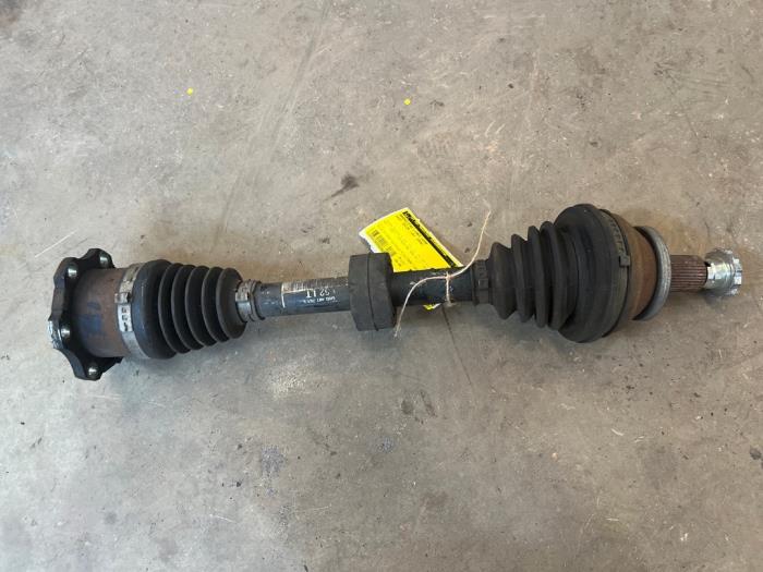 Gebruikte Steekas links-voor Seat Ibiza IV (6J5) 1.9 TDI 90 Prijs € 50,00 Margeregeling aangeboden door F. van den Mosselaar autodemontage