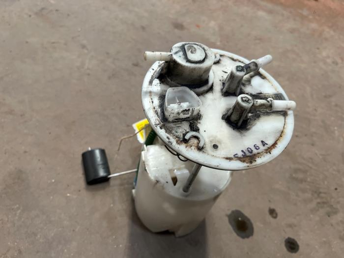 Gebruikte Tank element Pomp Kia Venga 1.4 CRDi 16V Prijs € 35,00 Margeregeling aangeboden door F. van den Mosselaar autodemontage