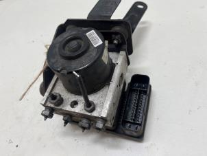 Gebruikte ABS Pomp Ford Fiesta 6 (JA8) 1.25 16V Prijs € 115,00 Margeregeling aangeboden door F. van den Mosselaar autodemontage