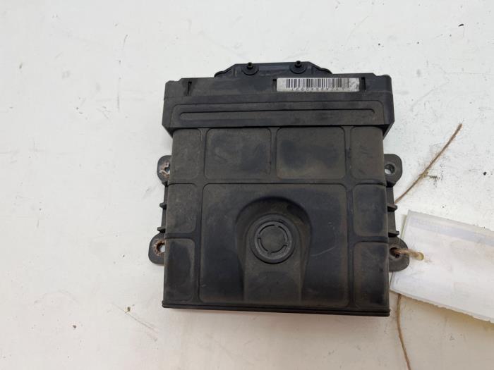 Gebruikte Computer Automatische Bak Volkswagen Jetta IV (162/16A) Prijs € 35,00 Margeregeling aangeboden door F. van den Mosselaar autodemontage