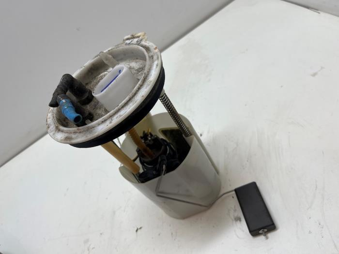 Gebruikte Tank element Pomp Volkswagen Jetta IV (162/16A) Prijs € 35,00 Margeregeling aangeboden door F. van den Mosselaar autodemontage