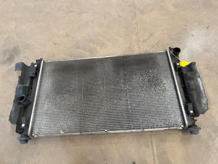 Gebruikte Radiateur Dodge Caliber 1.8 16V Prijs € 35,00 Margeregeling aangeboden door F. van den Mosselaar autodemontage